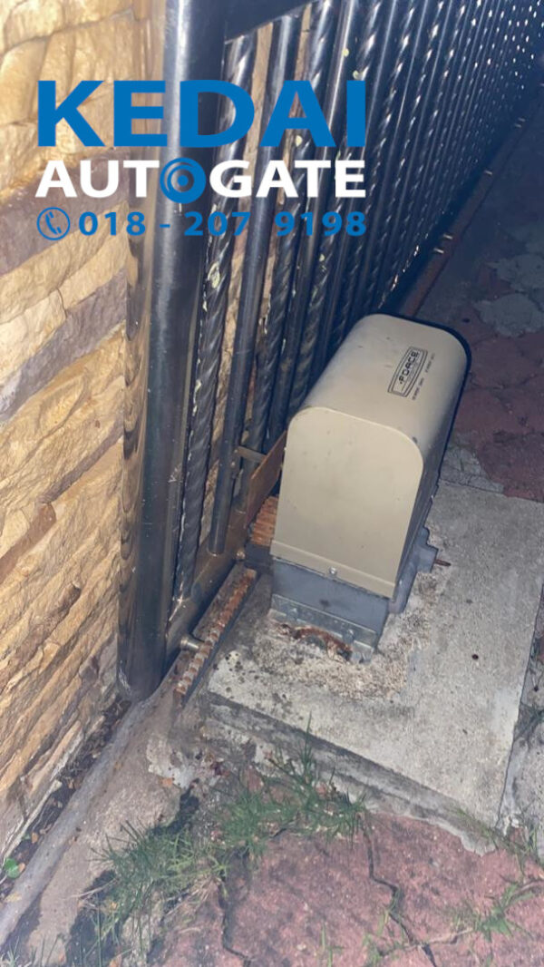 Your Sliding Autogate Open Motor Cannot Open? Better Call Kedai