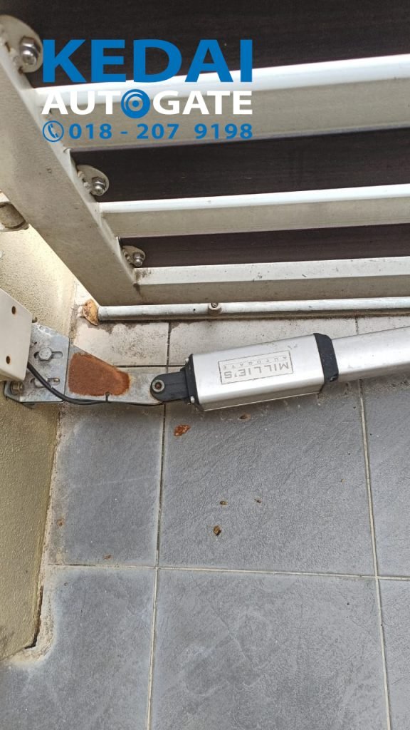 Baiki Millie's Autogate Seri Kembangan