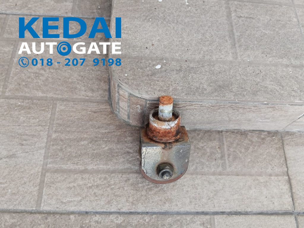 Auto Gate Roller Damaged Kajang