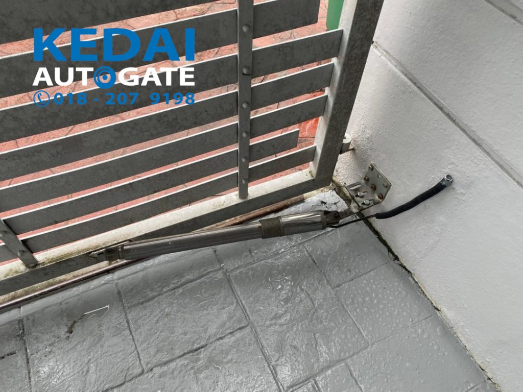 Baiki Autogate Arm Kajang