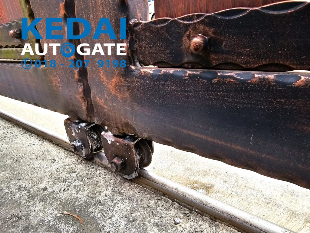 Repair Auto Gate Roller Subang Jaya